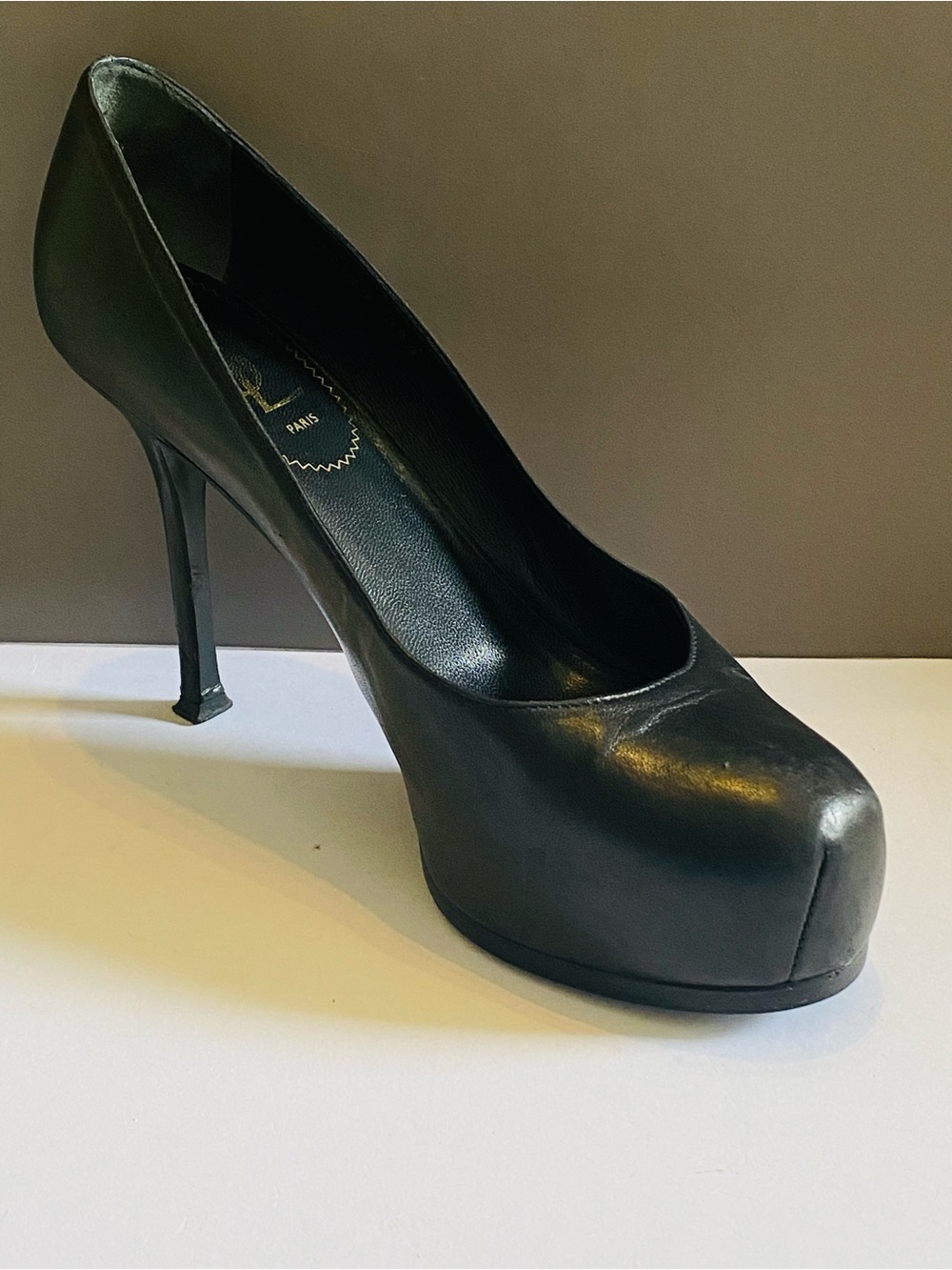 Yves Saint Laurent Tribtoo 80 Black Leather Platform Stiletto Pumps Authentic